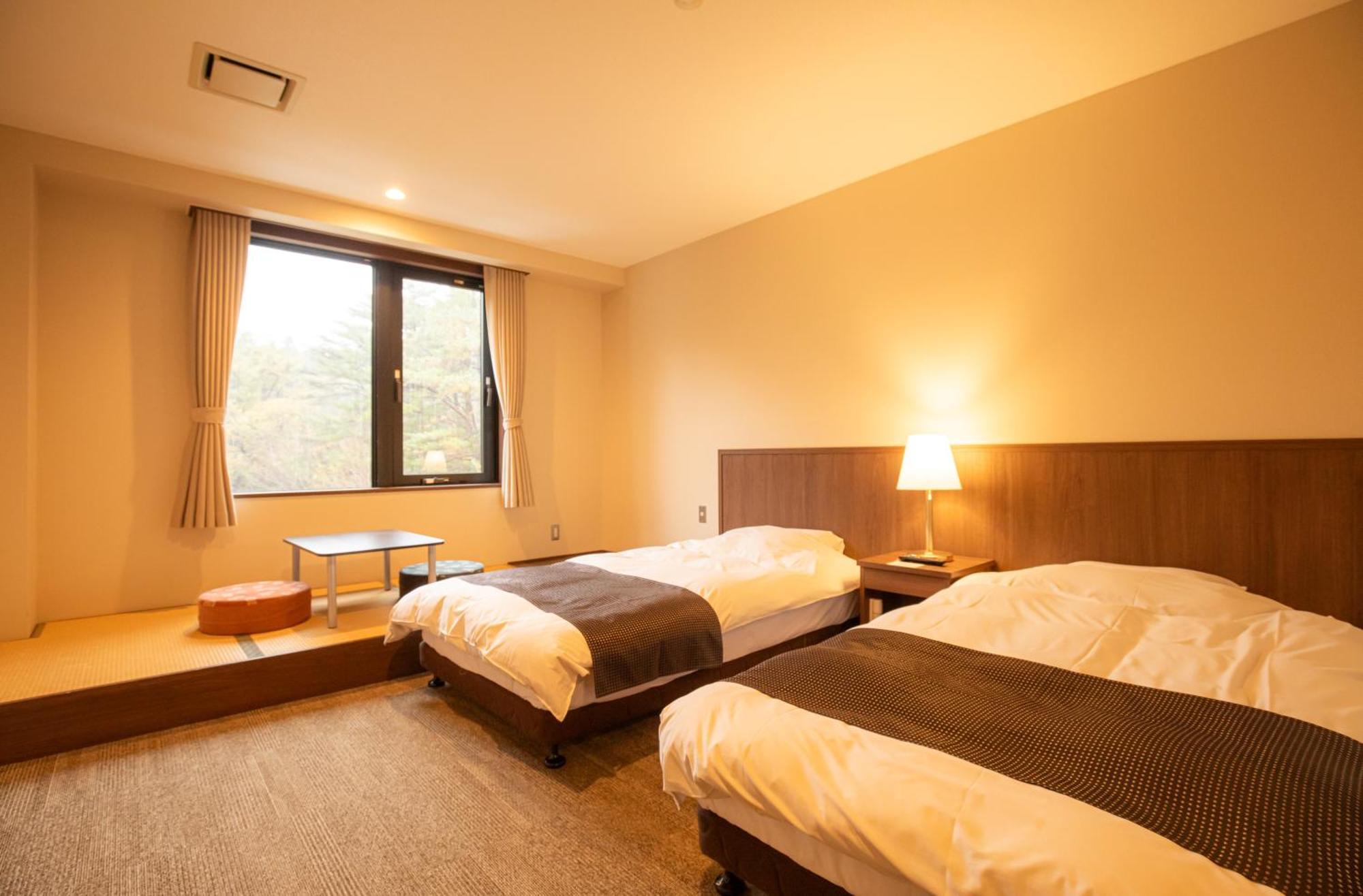 Hotel Motosu Phoenix