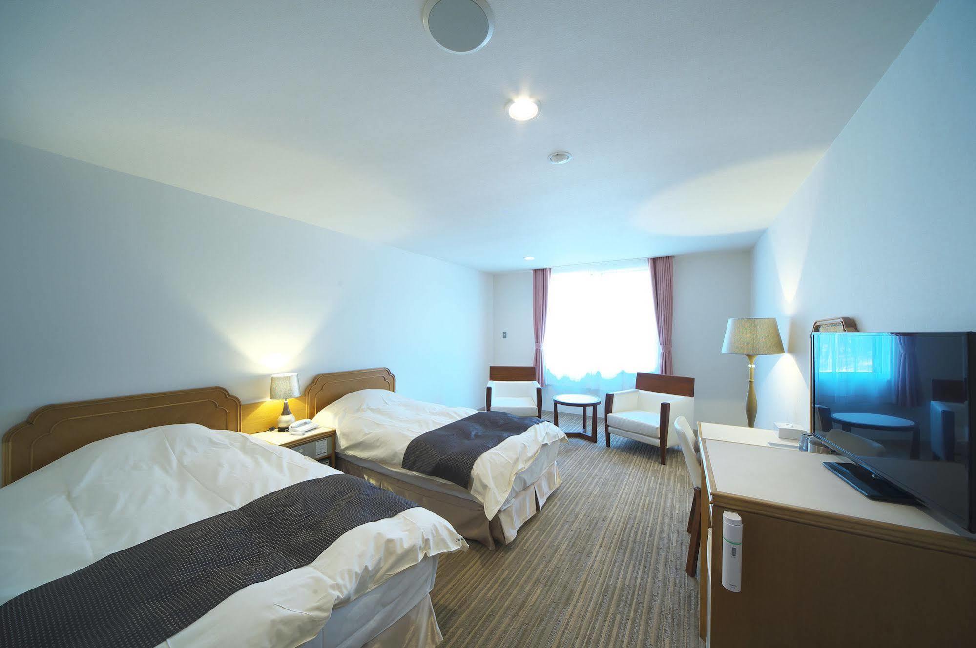 Motosu Phoenix Hotel Fujikawaguchiko